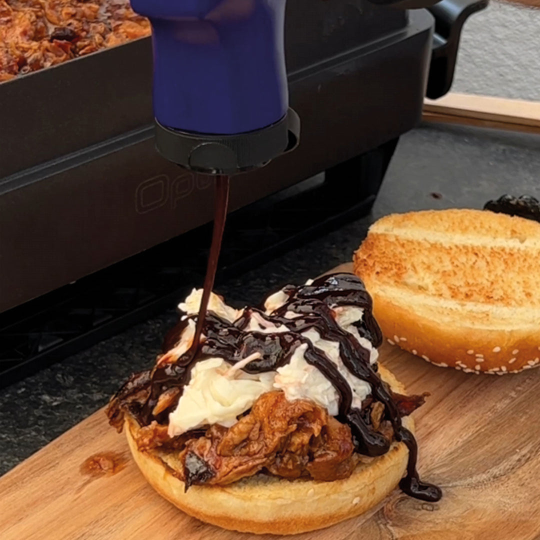 Pulled Pork Burger aus Schichtfleisch und mit leckerem Coleslaw Salatgeht immer.