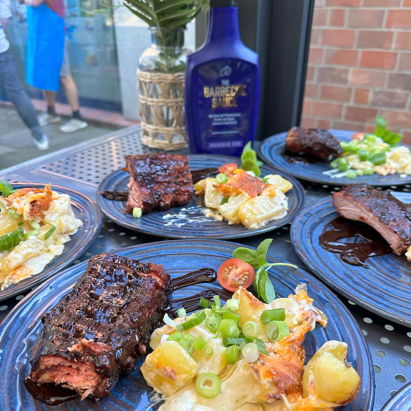 Iberico Ribs mit BBQ Sauce auf Pflaumenbasis